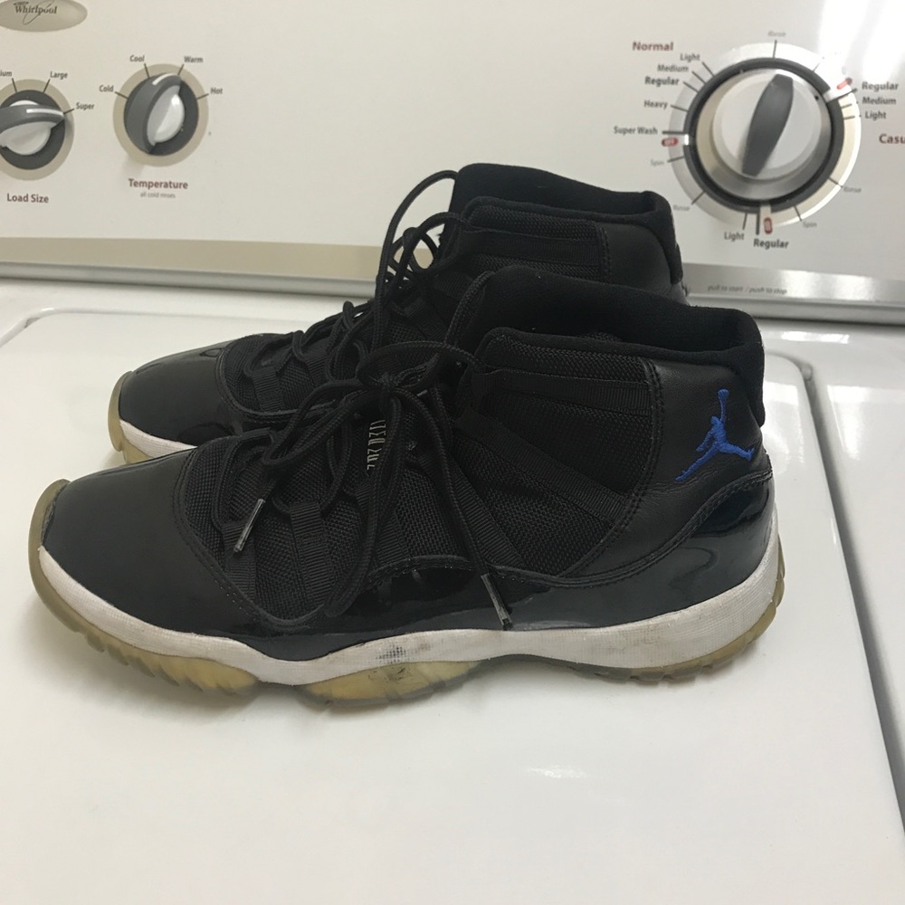 Jordan Space Jams
